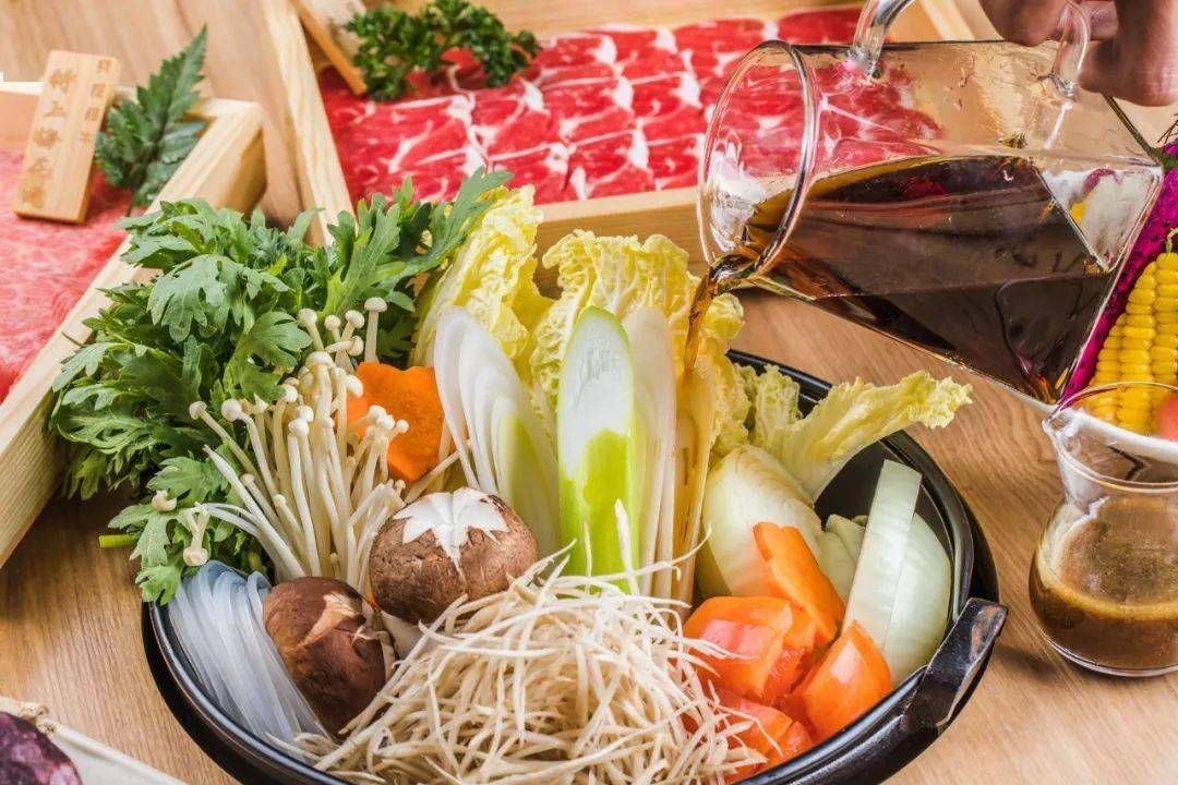 家做冬日暖心锅物——寿喜烧PG麻将胡了免费模拟器在(图4)
